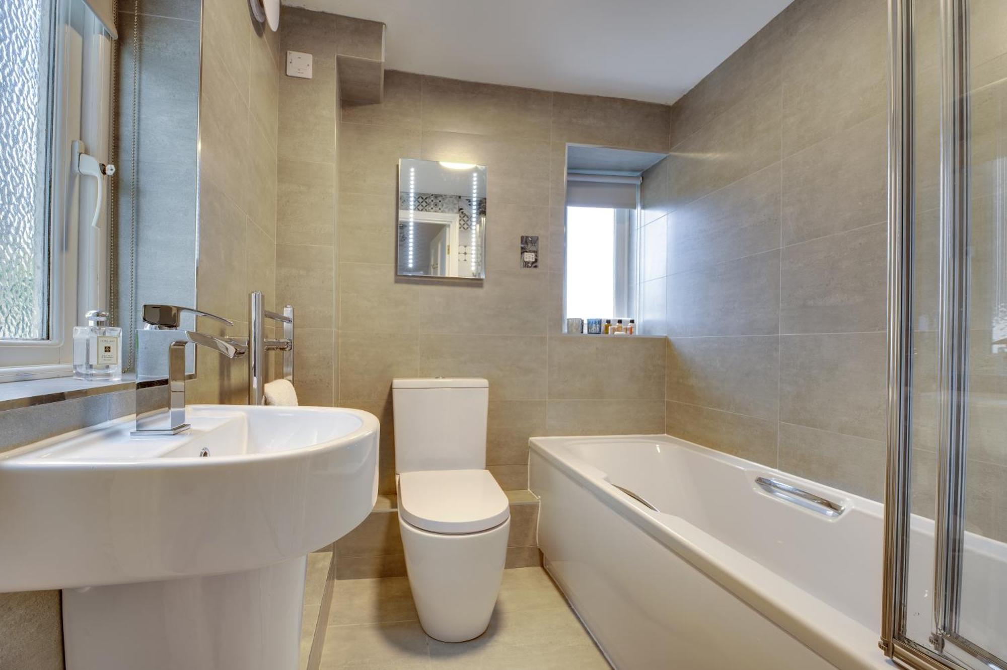 Lionsgate View - Luxury Apartment Opposite Alnwick Castle Exterior foto
